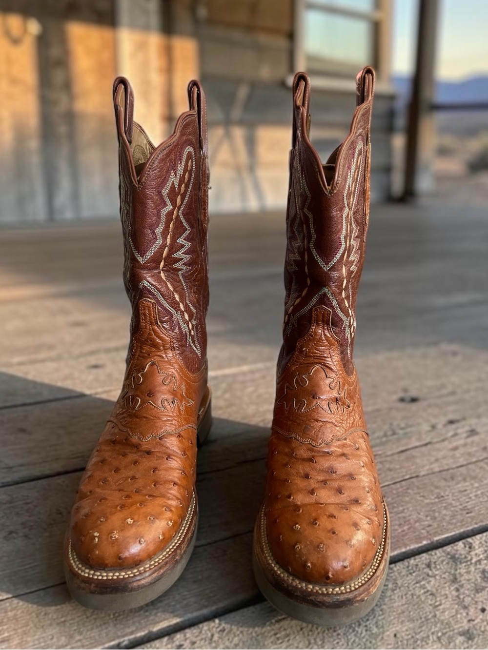 Lucchese Full Ostrich Quill Leather Women’s Boots Size 7B GUC! - Picture 3 of 15